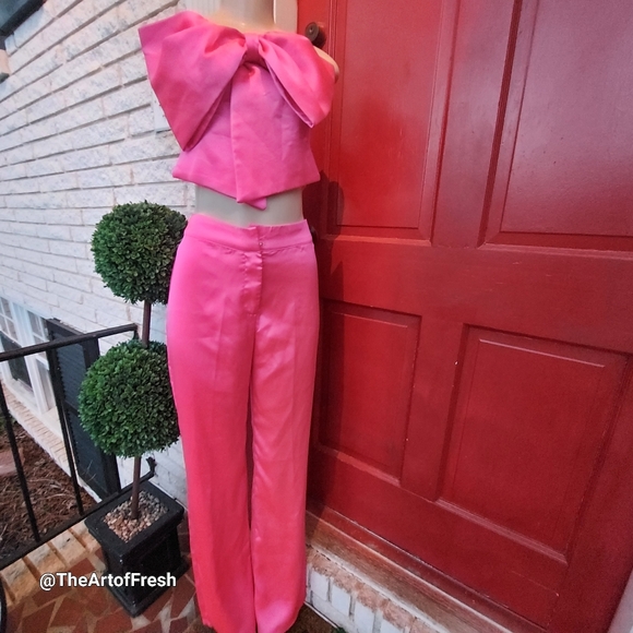NWT Fashion Nova 2 piece Sienna Satin High Waist Wide leg Pant Bow Top Set 11/13 - Picture 10 of 15